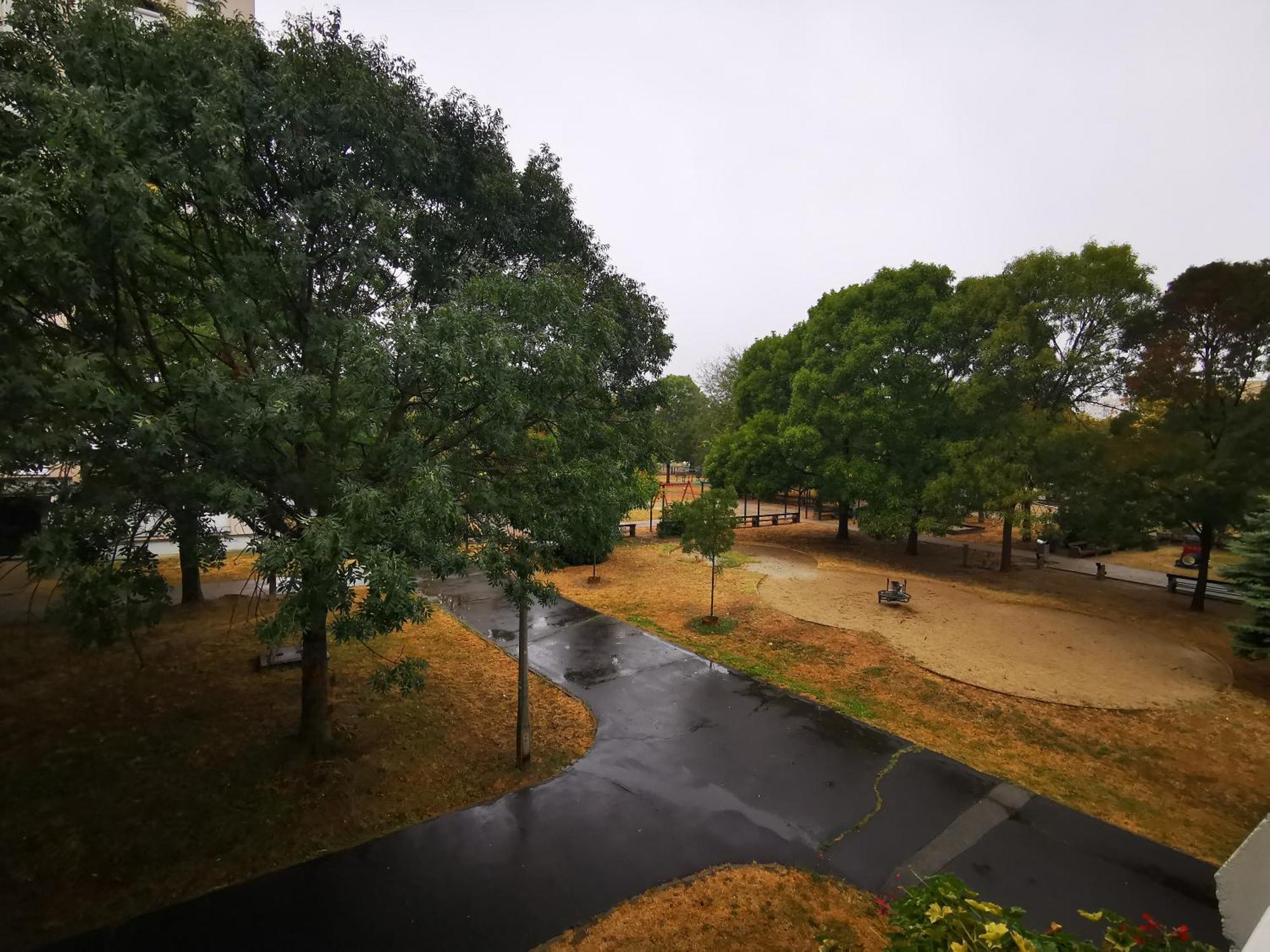 Central Park Apartman Szekszárd 外观 照片