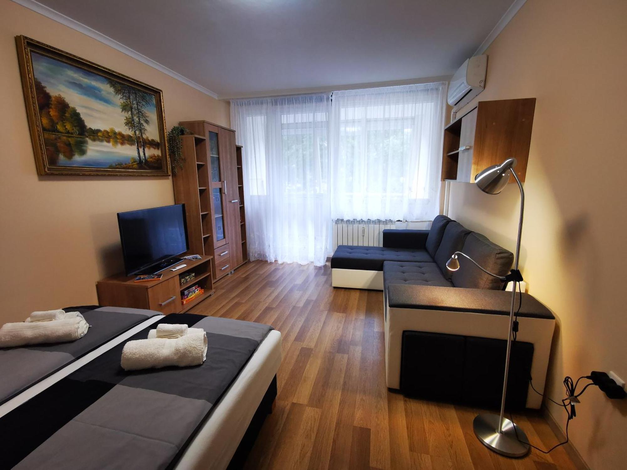 Central Park Apartman Szekszárd 外观 照片